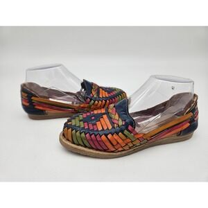 ARTESANIAS  MULTICOLOR WOVEN SLIP ON/FLAT LADIES SHOES SIZE 8